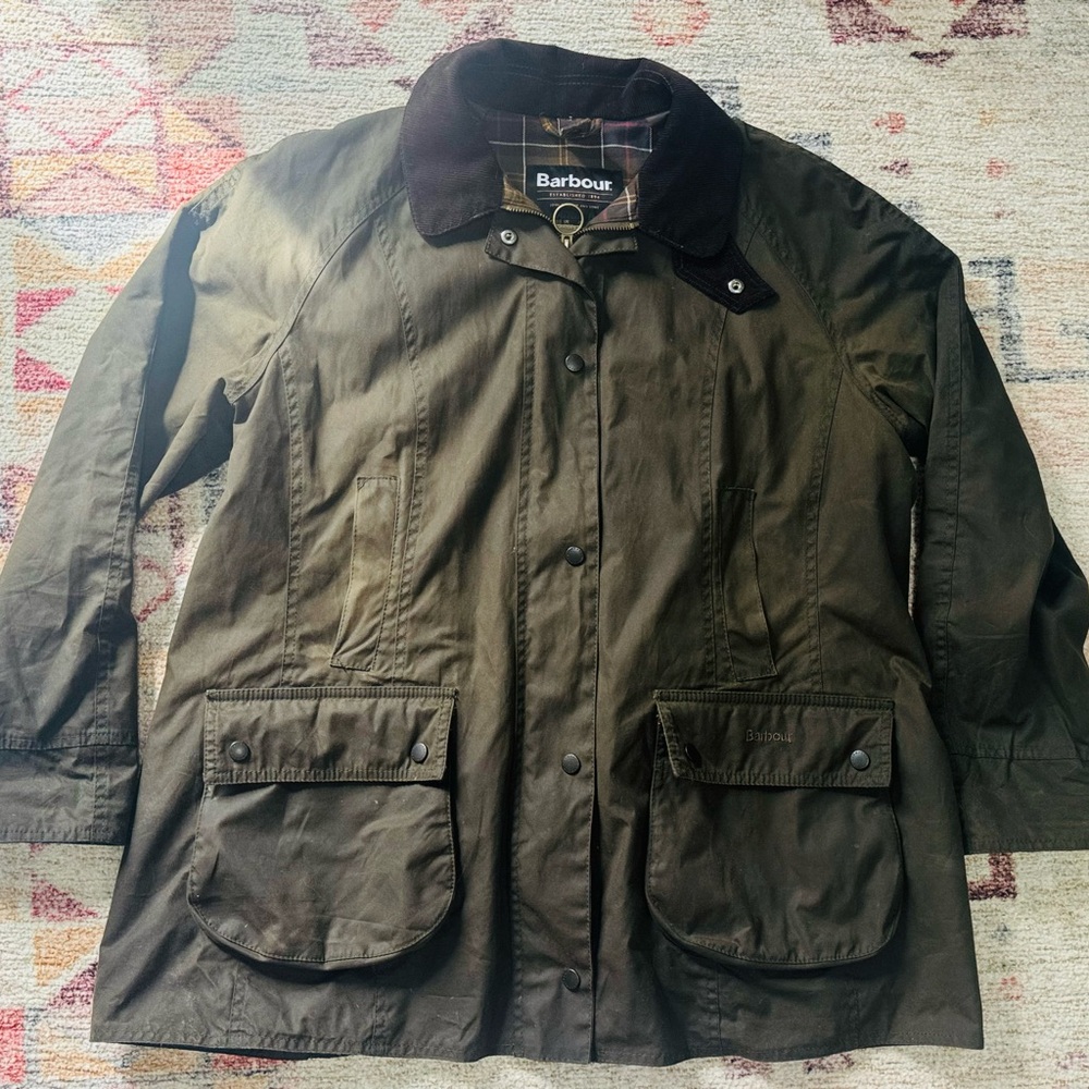 Barbour Beadnell Waxed Jacket - Olive